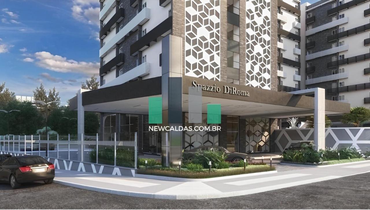 Spazzio Diroma Flat - Oficial